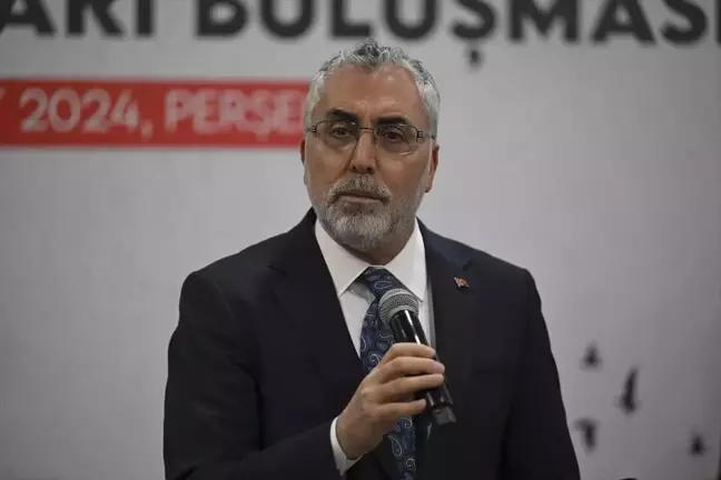 Bakan Işıkhan, Emeklilerin Bayramda İkramiye Almasını Vurguladı