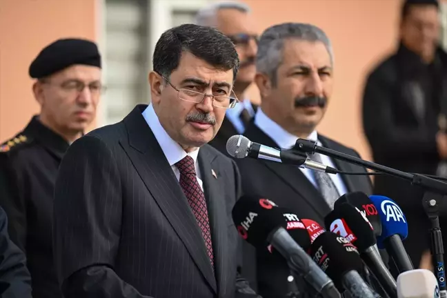 Ankara Valisi Vasip Şahin: Asayiş suçlarında aydınlatma oranı yüzde 90'ı aştı