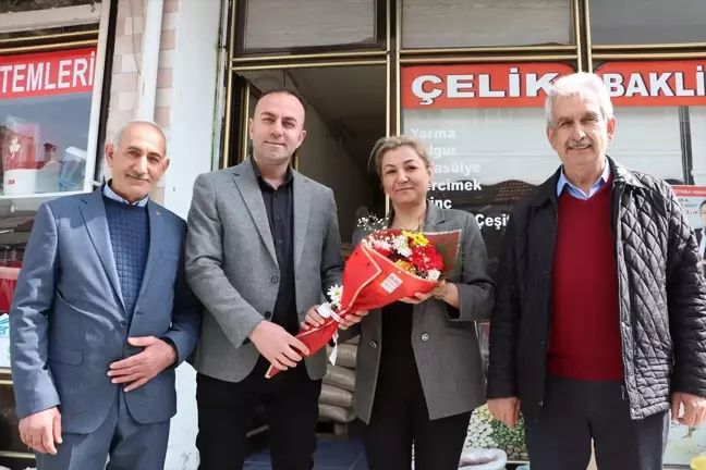 Havza'nın tek kadın muhtarı Sevil Çelik'in Dünya Kadınlar Günü kutlandı