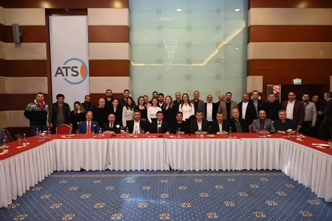 Hakan Tütüncü, Antalya'nın trafik ve ulaşım sorunlarına çözüm önerdi