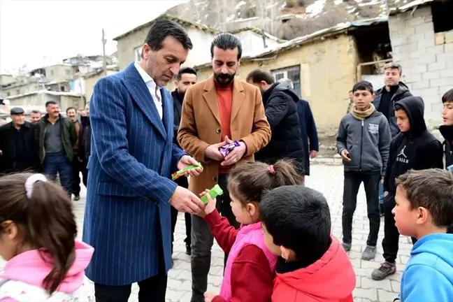 Çatak Belediye Başkanı Abdurrahman Şeylan Mahalle Ziyaretlerine Devam Ediyor
