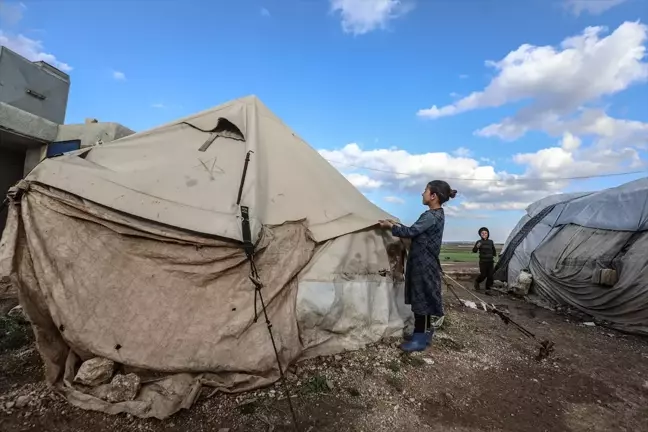 Suriyeli Siviller, Ramazanı Evlerinden Uzak ve Yokluk İçinde Karşılıyor