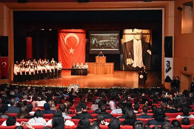 Antalya'da İstiklal Marşı ve Mehmet Akif Ersoy Anma Günü Töreni