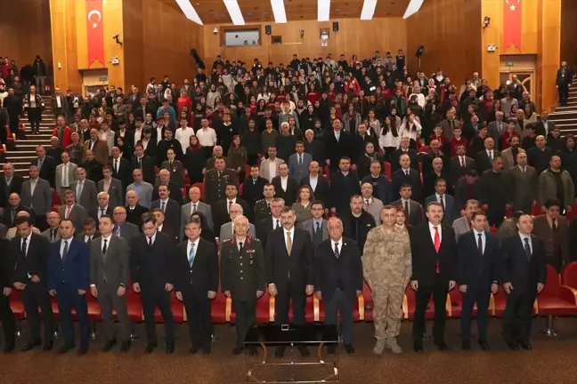 Erzurum, Iğdır ve Erzincan'da İstiklal Marşı ve Mehmet Akif Ersoy'u Anma Programları Düzenlendi