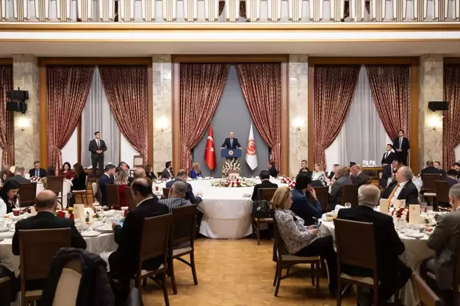 TBMM Başkanı Kurtulmuş, gazetecilerle iftar programında bir araya geldi Açıklaması