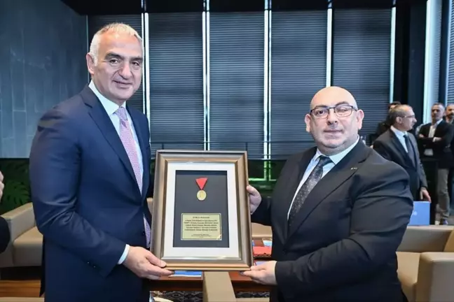 Samsun Müzesi'ne İstiklal Madalyası Bağışlandı