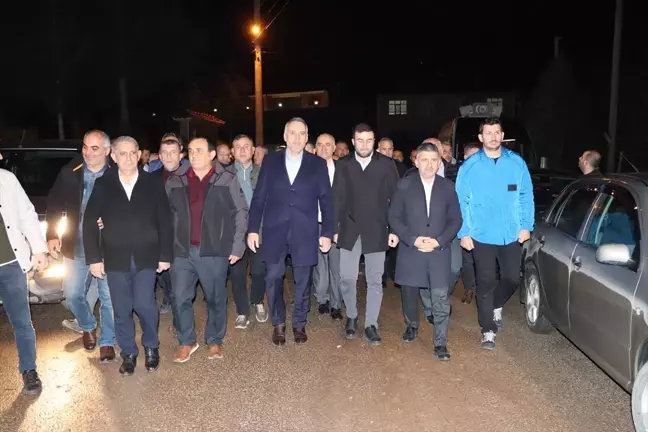 AK Parti Sakarya İl Başkanı Yunus Tever, Söğütlü ilçesinde vatandaşlarla bir araya geldi