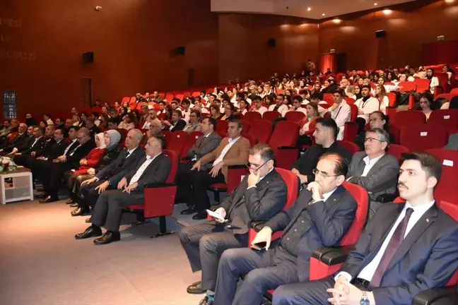 Bilecik Şeyh Edebali Üniversitesi 14 Mart Tıp Bayramı'nı kutladı