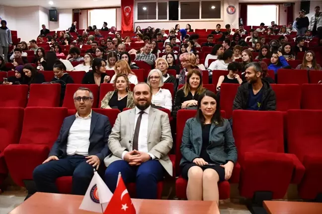 Çanakkale'de 'Son Akşam Yemeği' filmi gösterildi