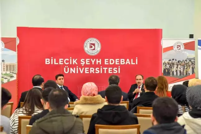 Bilecik Şeyh Edebali Üniversitesi'nde Kamu-Öğrenci Buluşma Serileri Programı Gerçekleştirildi