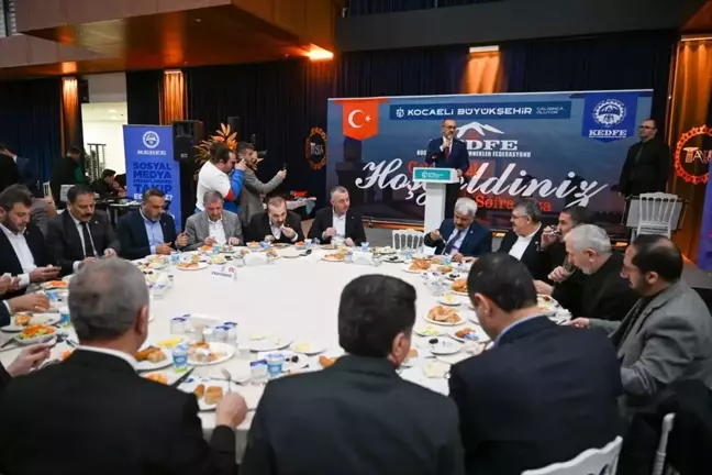 Kocaeli'de 1001 Hatim Dua ve İftar Programı Gerçekleştirildi