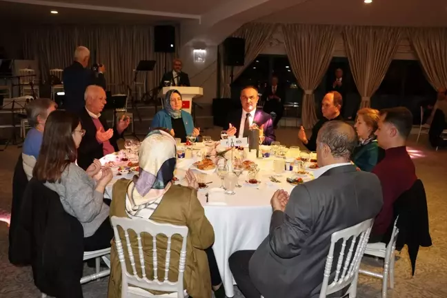 Tekirdağ Valiliği, Şehit Aileleri ve Gaziler İçin İftar Yemeği Verdi