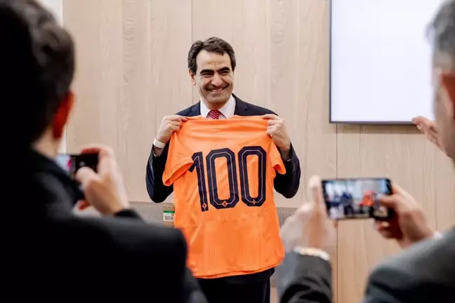 Türkiye-Hollanda Dostluk Maçı