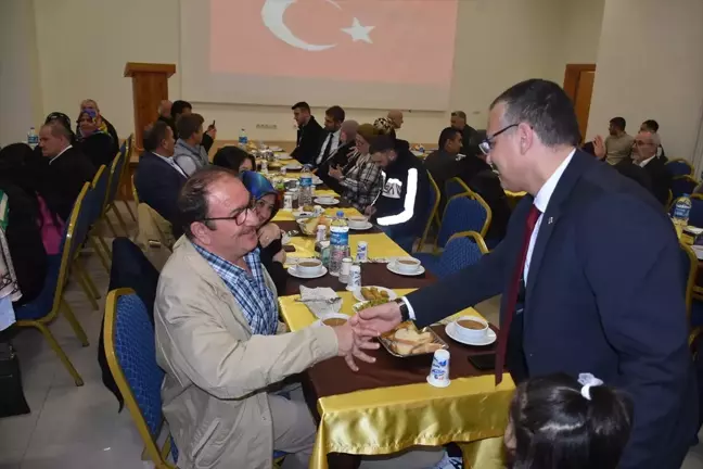 Boyabat Kaymakamlığı, Şehit Aileleri ve Gaziler Onuruna İftar Yemeği Verdi