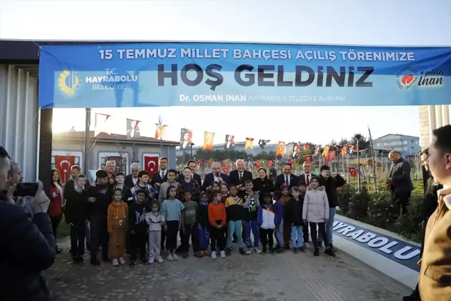 Tekirdağ'ın Hayrabolu ilçesinde 15 Temmuz Millet Bahçesi açıldı
