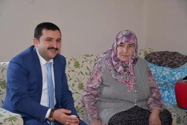 Belen Kaymakamı Mahmut Sami Yılmaz, Yaşlılar Haftası kapsamında ziyaretlerde bulundu