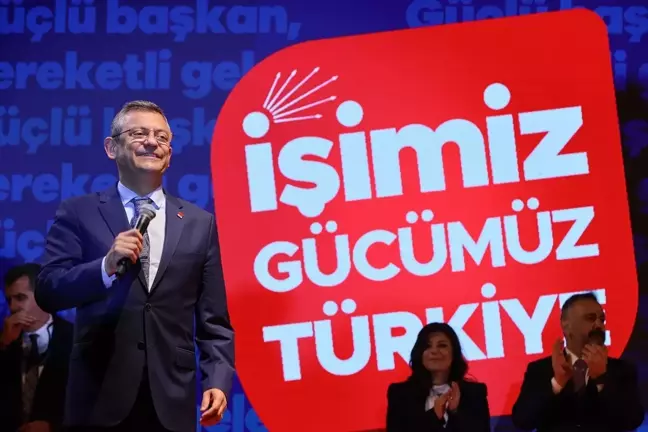 CHP Genel Başkanı Özgür Özel, Filiz Ceritoğlu Sengel'in proje tanıtım toplantısına katıldı