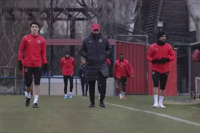 Gençlerbirliği Teknik Direktörü Sinan Kaloğlu: Play-off İçin Sonuna Kadar Mücadele Edeceğiz