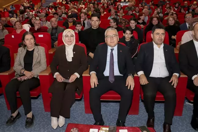 Aşık Veysel'in Anma Konseri Sivas'ta Gerçekleştirildi