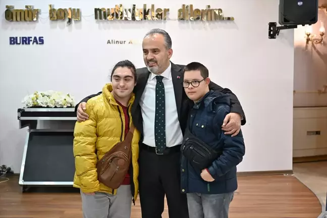 Bursa Büyükşehir Belediyesi Engelli ve Yaşlılara Destek Projeleri Hayata Geçiriyor