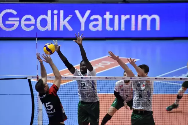 Bursa Büyükşehir Belediyespor, TÜRŞAD'ı 3-0 Yendi