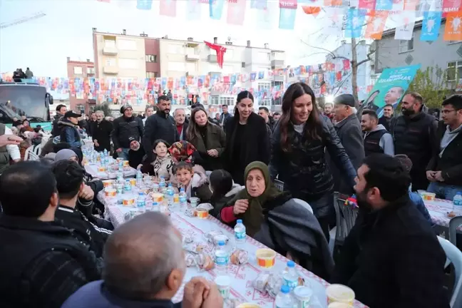 AK Parti Genel Başkan Yardımcısı Çiğdem Karaaslan, Büyük Atakum Buluşması'na katıldı