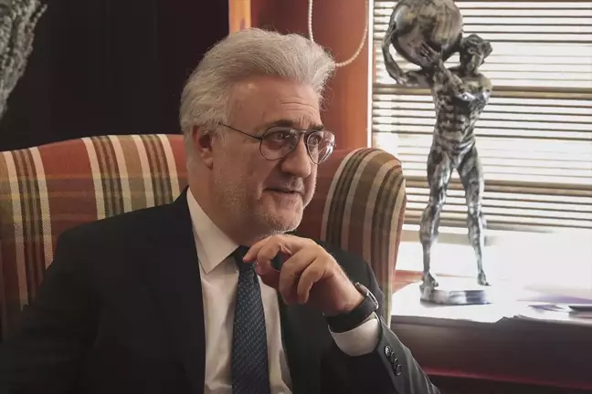 Devlet Tiyatroları Genel Müdürü Tamer Karadağlı, Amerika Broadway'de bir Türk müzikalini sahnelemek istiyor