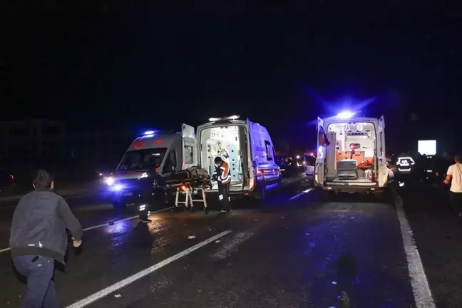 Şanlıurfa'da Zincirleme Trafik Kazası: 3 Ölü, 6 Yaralı