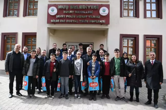 Başkan Asya YKS Ve LGS Deneme Sınavlarında Dereceye Giren Öğrencileri Ödüllendirdi!