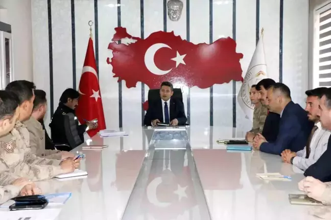 Bitlis Hizan'da Mahalli İdareler Genel Seçimleri İçin Seçim Güvenliği Toplantısı Yapıldı