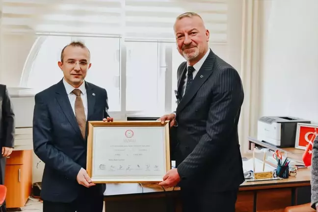 Karacabey Belediye Başkanı Fatih Karabatı Göreve Başladı