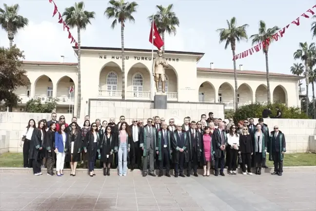 Mersin'de Avukatlar Günü Töreni Düzenlendi