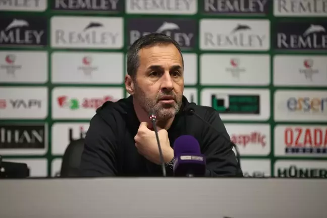 Sakaryaspor, Boluspor'u mağlup ederek üst lige çıkmak istiyor