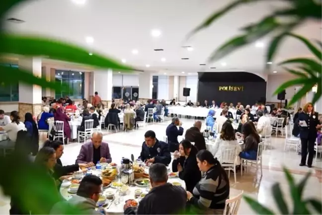 Denizli'de Türk Polis Teşkilatı'nın 179. yılına özel iftar programı düzenlendi