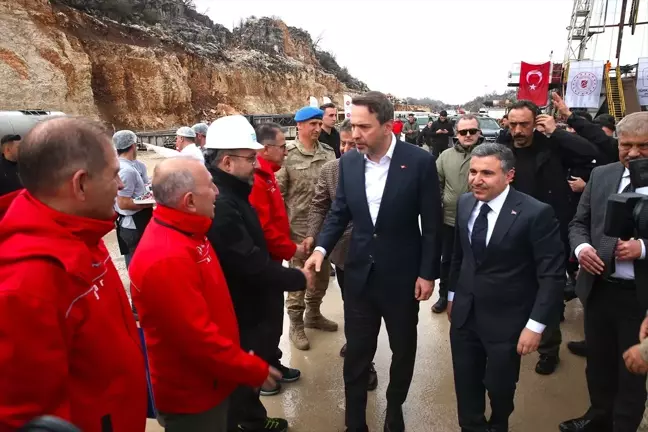 Enerji Bakanı Bayraktar: Gabar'da günlük petrol üretimi 40 bin varile ulaştı