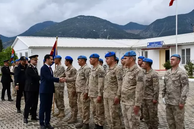 İslahiye Kaymakamı Mehmet Soylu, Jandarma Personeli ve Sürücülerle Bayramlaştı