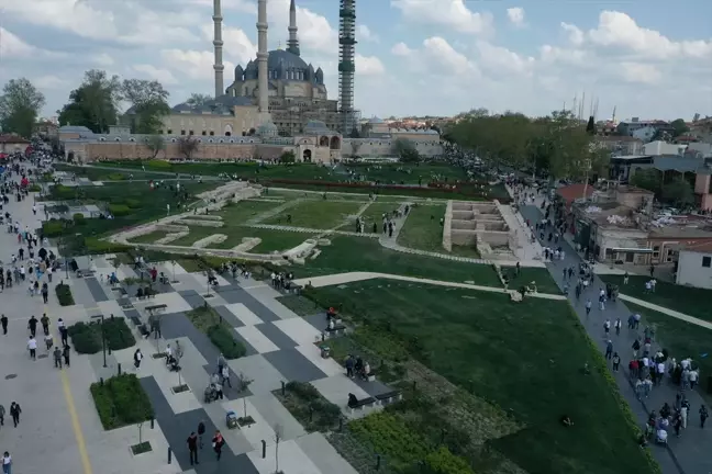 Edirne'de Ramazan Bayramı Tatili Yoğunluğu