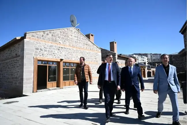 Erzurum Valisi Üç Kümbetler ve çevresinde incelemelerde bulundu