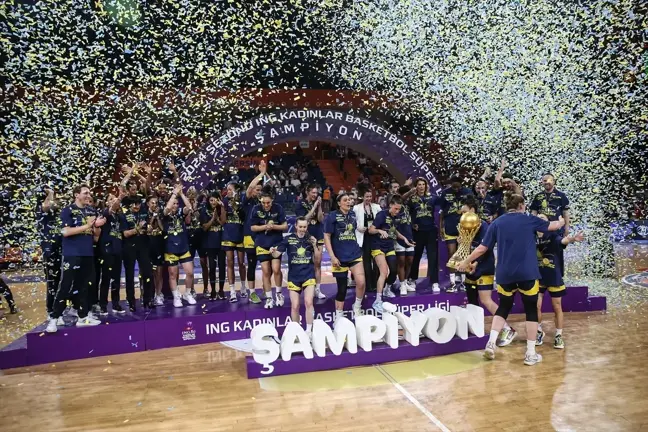 Fenerbahçe Alagöz Holding, Kadınlar Basketbol Süper Ligi'nde şampiyon oldu