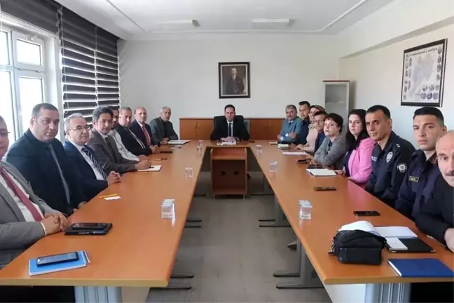 Bolvadin'de Kaymakam Başkanlığında Koordinasyon Toplantısı Yapıldı