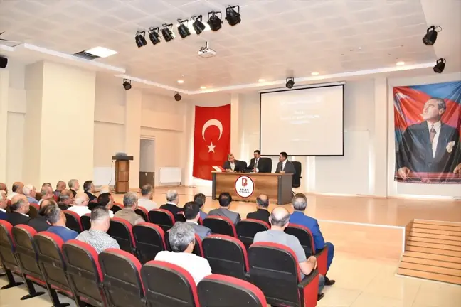 Belen Kaymakamı Mahmut Sami Yılmaz, muhtarlarla bir araya geldi