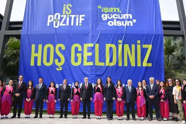 İŞKUR, 2023 yılında 464 bini aşkın kadının işe yerleştirilmesini sağladı