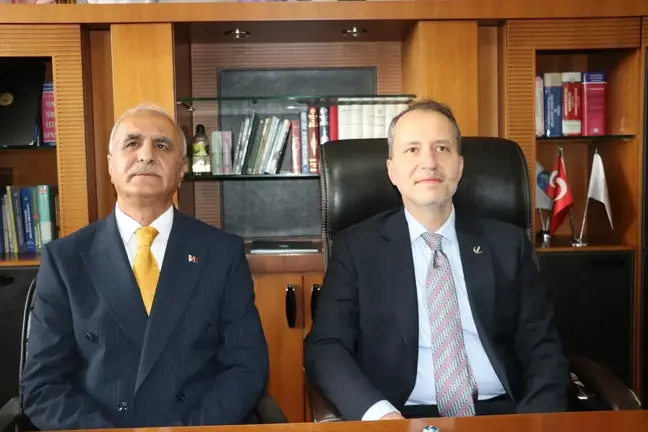 Yeniden Refah Partisi Genel Başkanı Fatih Erbakan, belediye başkanlarına teşekkür ziyareti gerçekleştirdi