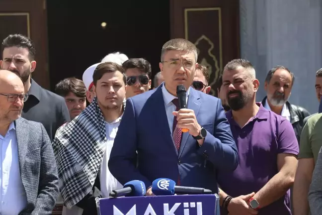 MAKÜ Öğrencileri İsrail'in Gazze'ye Saldırılarına Tepki Gösterdi