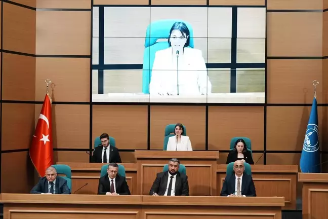 Üsküdar Belediyesi'nde İşten Çıkarmalar Gündeme Geldi