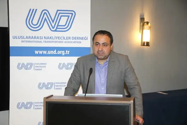 Uluslararası Kara Yolu Taşımacılığı Sektörüne Yönelik Çalıştay Düzenlendi