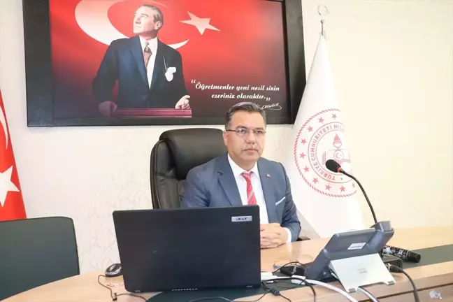 Yozgat Milli Eğitim Müdürü Türkiye Yüzyılı Maarif Modeli'ni tanıttı
