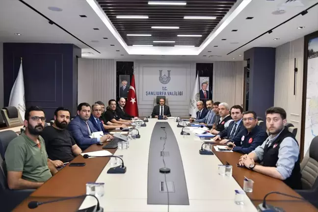 Şanlıurfa'da deprem sonrası yapılan çalışmalar toplantıda değerlendirildi