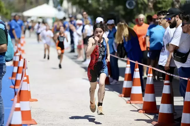 Muğla'da düzenlenen Okul Sporları Triatlon Türkiye Şampiyonası sona erdi