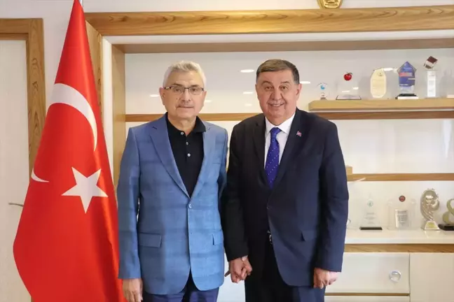 AK Parti Genel Başkan Danışmanı Akif Gülle, Havza Belediye Başkanı Murat İkiz'i ziyaret etti